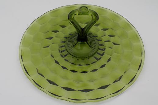 photo of vintage green glass sandwich plate, Whitehall Indiana cube pattern serving tray with center handle #3