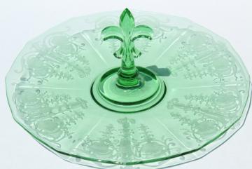 catalog photo of vintage green glass serving tray, sandwich or cake plate w/ center handle, Fostoria Vernon etch