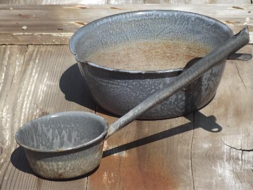 photo of vintage grey granite ware dipper ladle & pan, old camping enamelware  #5