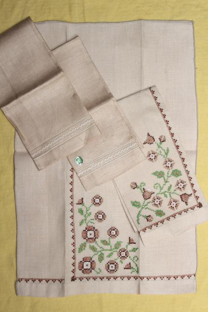 photo of vintage guest towels, fingertip hand towel embroidered cotton / linen for powder room #1