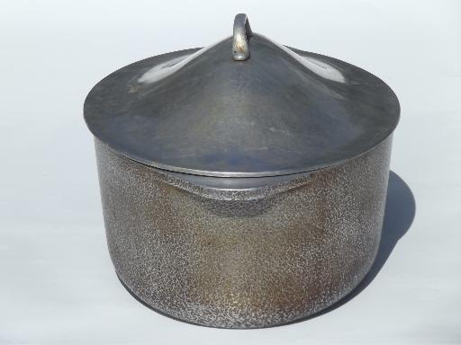 photo of vintage hammered aluminum oval dutch oven roaster, big roasting pan #3