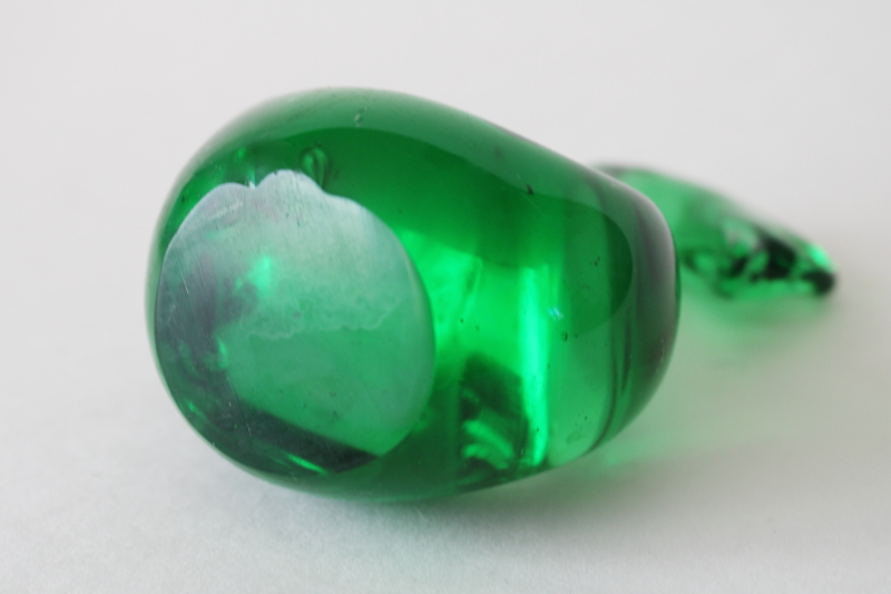 photo of vintage hand blown art glass paperweight, emerald green glass swan or goose  #3