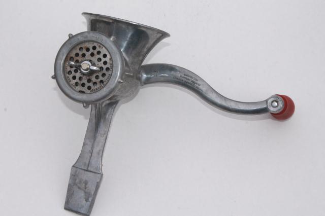 photo of vintage hand crank food chopper meat grinder, Master-Brac kitchen tool w/ blades #3