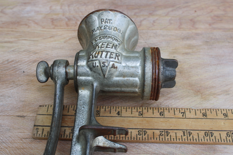 photo of vintage hand crank food chopper meat grinder for prepper or farm kitchen, old Keen Kutter tool #5