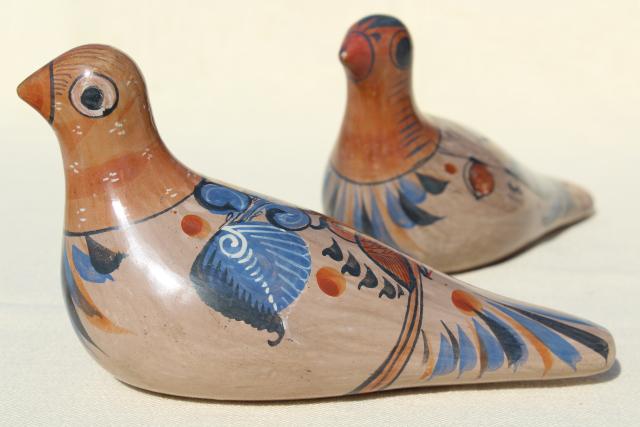 photo of vintage hand painted Mexican pottery doves, burnished clay Tonala birds #6