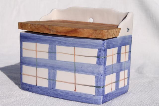 photo of vintage hand painted ceramic salt box, blue & white plaid Alcobaca Portugal pottery #1