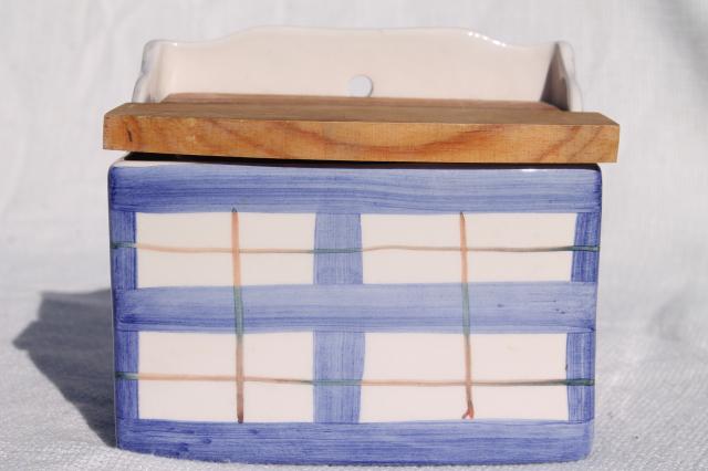 photo of vintage hand painted ceramic salt box, blue & white plaid Alcobaca Portugal pottery #2