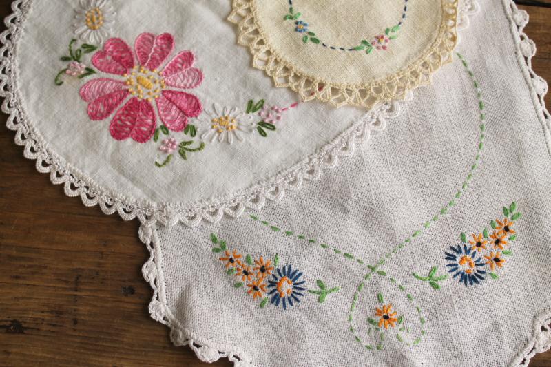 photo of vintage hand stitched embroidered doilies lot, cotton fabric rounds & long table mats #14