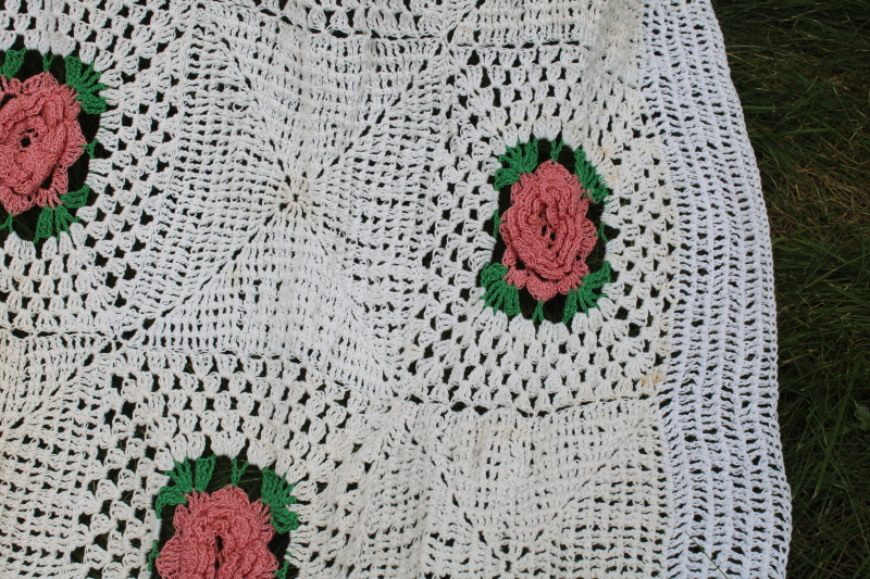 photo of vintage handmade cotton crochet bedspread, shabby browned white lace granny squares pink roses  #4