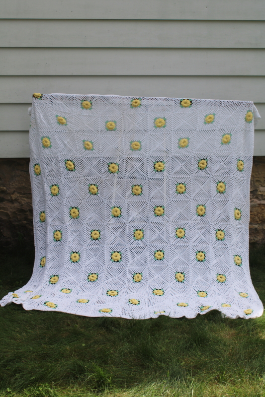 photo of vintage handmade cotton crochet lace bedspread queen size, granny squares yellow roses on white  #1