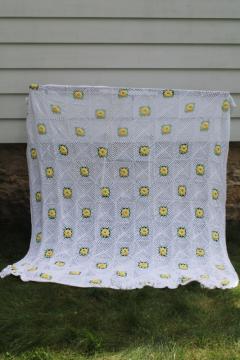 vintage handmade cotton crochet lace bedspread queen size, granny squares yellow roses on white 