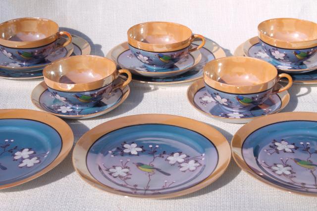 photo of vintage hand-painted Japan porcelain tea set, pot, cups & saucers, plates w/ parrots #1