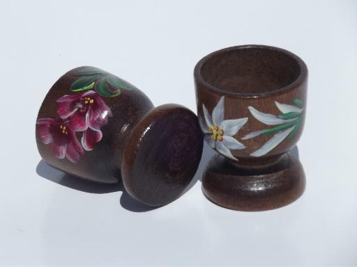 photo of vintage hand-painted tole folk art wood egg cups set, rack and timer #4