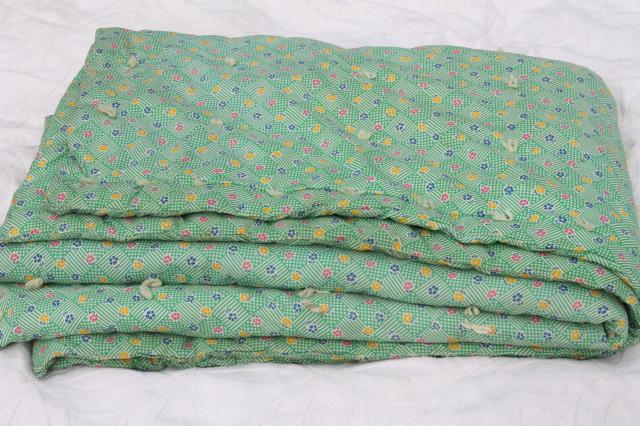 photo of vintage hand-tied cotton print wholecloth quilt, soft puffy wool filled 'eiderdown' comforter #1