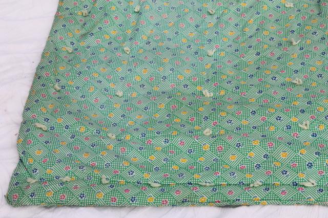 photo of vintage hand-tied cotton print wholecloth quilt, soft puffy wool filled 'eiderdown' comforter #3