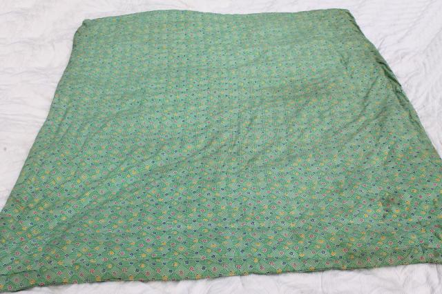 photo of vintage hand-tied cotton print wholecloth quilt, soft puffy wool filled 'eiderdown' comforter #7