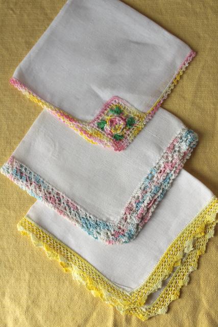 photo of vintage hankies lot, 30+ handkerchiefs w/ spring flowers, embroidery, lace edgings #8