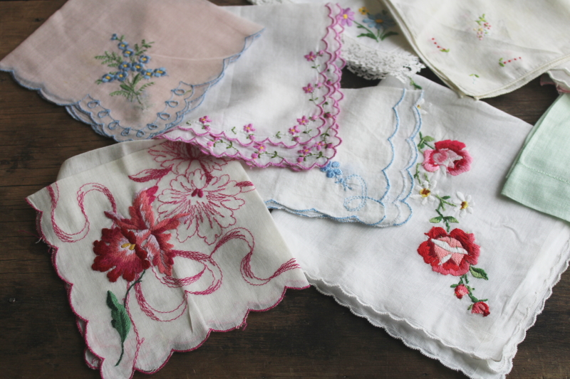 photo of  vintage hankies lot, 30+ shabby embroidered handkerchiefs, Swiss embroidery & lace  #3