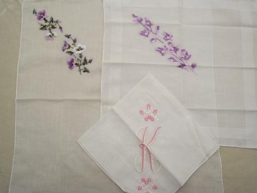 photo of vintage hankies lot, fine cotton & linen handkerchiefs w/ Swiss embroidery #5