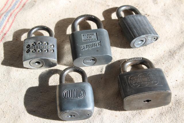 photo of vintage hardened steel locks, no keys - Slaymaker, Illinois, Globemaster, BiltRite #1