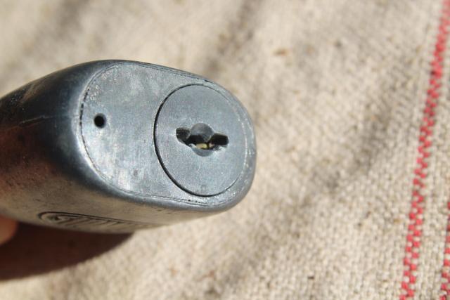 photo of vintage hardened steel locks, no keys - Slaymaker, Illinois, Globemaster, BiltRite #2