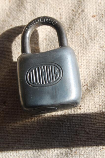 photo of vintage hardened steel locks, no keys - Slaymaker, Illinois, Globemaster, BiltRite #15