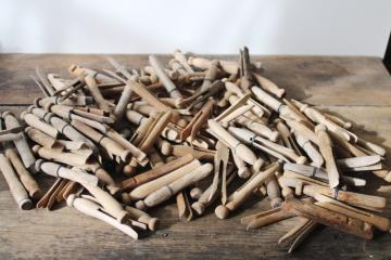 catalog photo of vintage hardwood clothespins, clothes peg type - lot primitive weathered wood clothes pins 