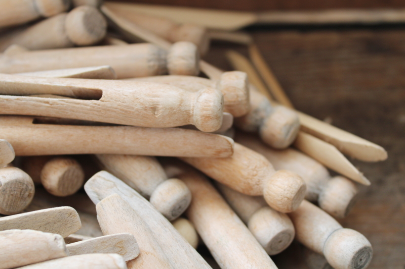 photo of vintage hardwood clothespins, lot of 120 peg type clothespins  #4