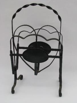 catalog photo of vintage heart shape wrought iron reading stand for magazines, papers