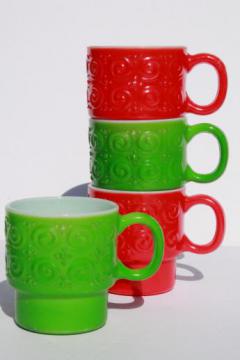 catalog photo of vintage heat proof glass coffee cups, milk glass mugs w/ red & green fired on color