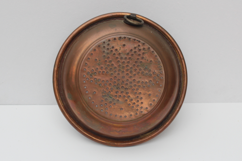 photo of vintage heavy copper colander strainer bowl, old French country kitchen style #4