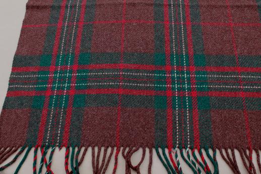 photo of vintage heavy plaid wool camp blanket w/ old Chase label, Troy Blanket Mills #2