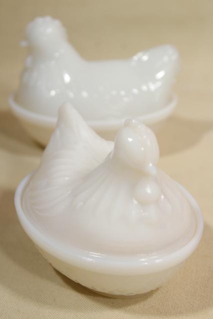 photo of vintage hen on nest covered dishes or boxes, white opalescent milk glass #1