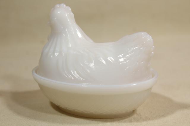 photo of vintage hen on nest covered dishes or boxes, white opalescent milk glass #5