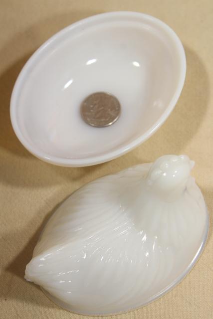 photo of vintage hen on nest covered dishes or boxes, white opalescent milk glass #14