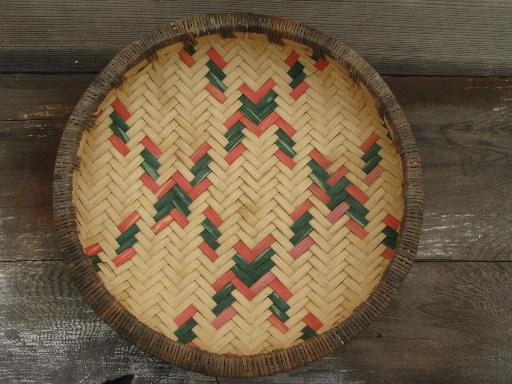 photo of vintage herb drying basket, round flat basketry tray for herbs #1