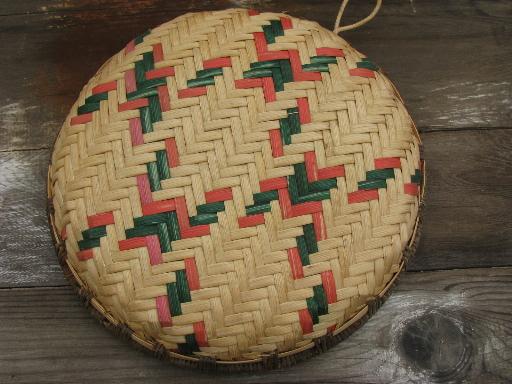 photo of vintage herb drying basket, round flat basketry tray for herbs #3