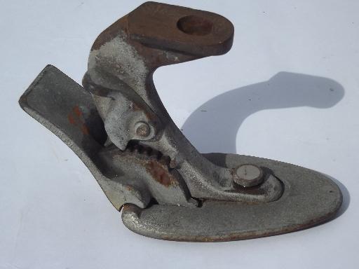 photo of vintage high heel shoe lasts, adjustable cast iron cobbler forms for heels #3