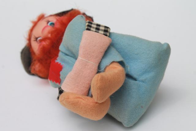 photo of vintage hillbilly mountain man redneck knee hugger doll, large felt pixie made in Japan #7