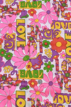 catalog photo of vintage hippie LOVE flower power daisy graffiti print cotton fabric 60s 70s retro!