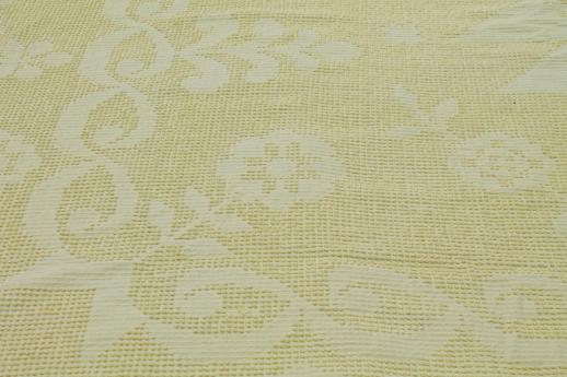 photo of vintage hobnail chenille bedspread, sun yellow cotton candlewick type spread, Bates? #3