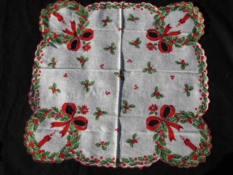 photo of vintage holiday print handkerchiefs lot, printed cotton hankies for Christmas #3
