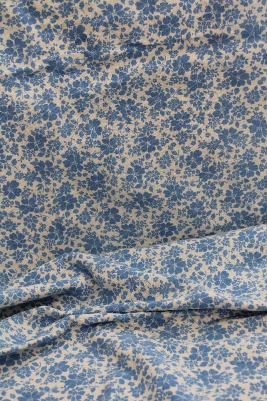 photo of vintage homespun weave cotton feed sack fabric, blue & white print flowers #1