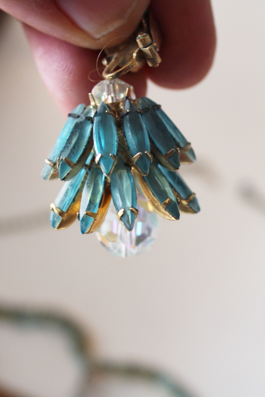 photo of vintage ice blue rhinestones dangle pendant & matching earrings, clip on back earrings  #2