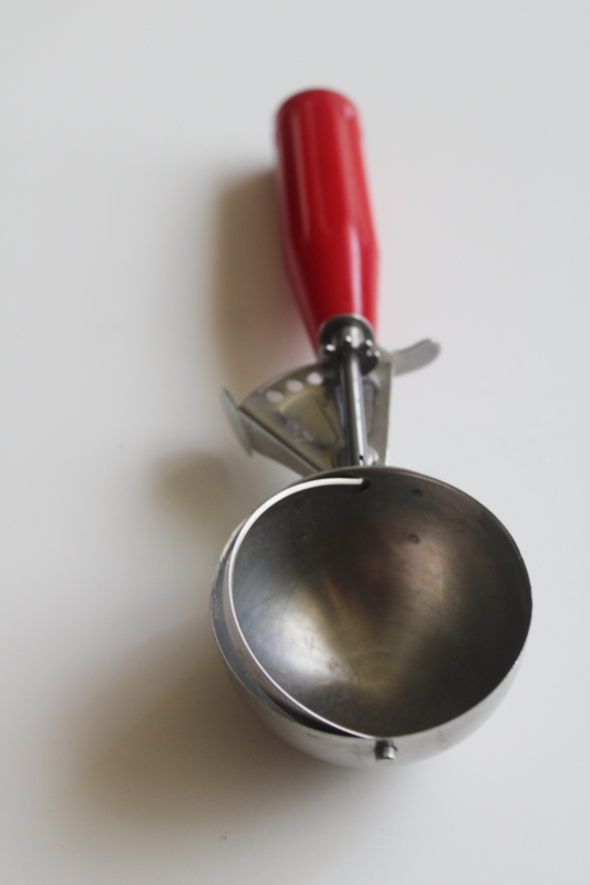 photo of vintage ice cream scoop, cherry red bakelite handle Croford stainless kitchen utensil  #5