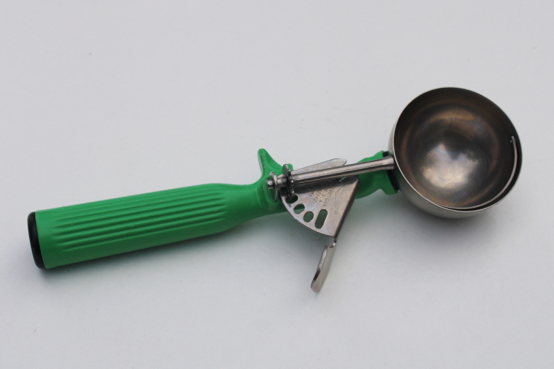 photo of vintage ice cream scoop w/ jade green plastic handle, retro soda fountain style #3