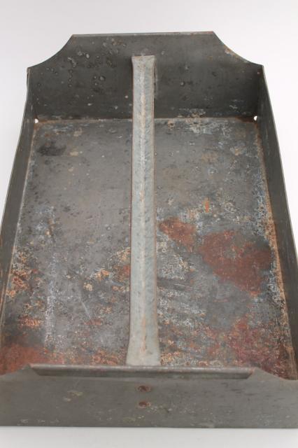 photo of vintage industrial metal tool tote toolbox tray, rusty rustic old paint patina #9