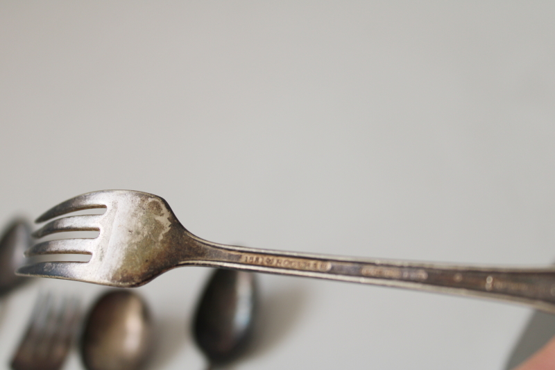 photo of vintage infant, baby, youth set flatware Enchantment Londontown 1881 Rogers silver plate #3