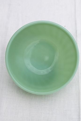 photo of vintage jadeite glass, Fire-King jadite swirl mixing bowl 6