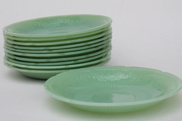 photo of vintage jadeite saucer plates, Fire-King Alice jadite set of 10 matching saucers #4